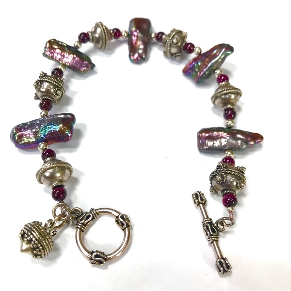 Gorgeous Purple Abalone Shell Silver Bali Beads Toggle Bracelet - Picture 3 of 7
